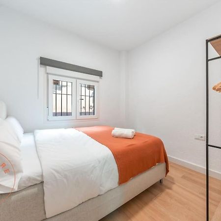 Cosy Apartment With Patio In Malaga - Tcm Exterior foto