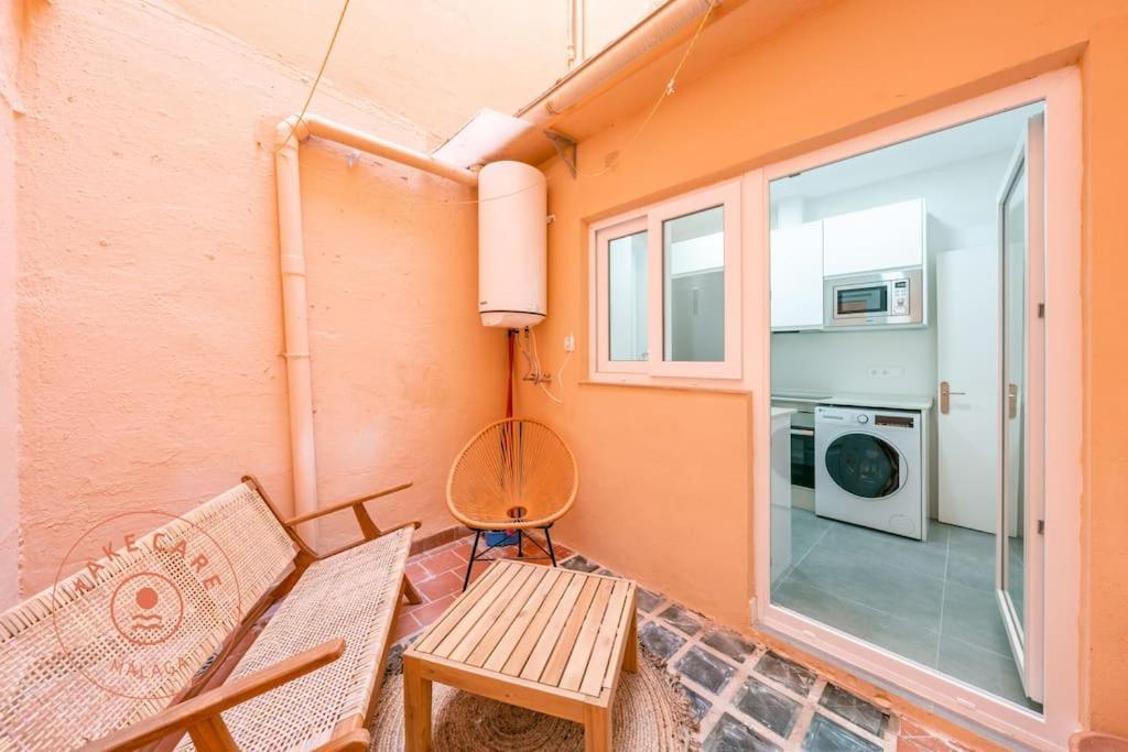 Cosy Apartment With Patio In Malaga - Tcm Exterior foto
